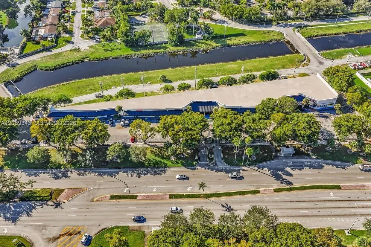 Commercial Sale for sale at 7204 W Oakland Park Blvd, Lauderhill FL 33313