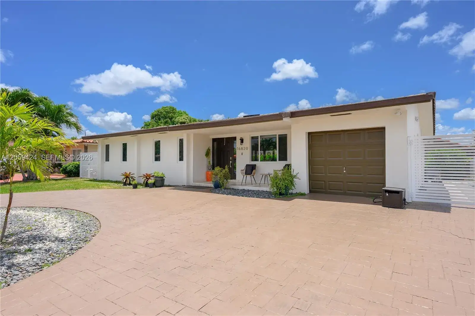 3 bedroom 3 bath Residential for sale at 16820 NW 74th Ave, Hialeah FL 33015
