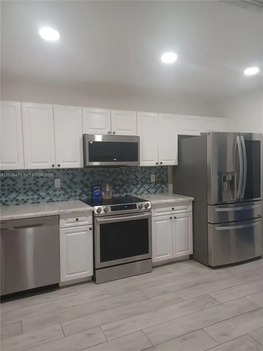 4 bedroom 2 bath Residential for sale at 12844 SW 256th Ter, Homestead FL 33032
