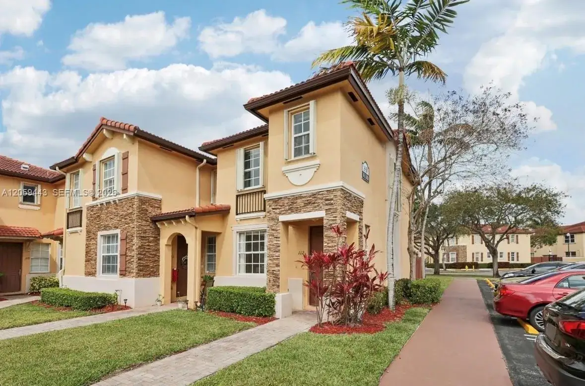 2 bedroom 2 bath Residential Lease for rent at 1650 NE 33rd Rd # 10, Homestead FL 33033
