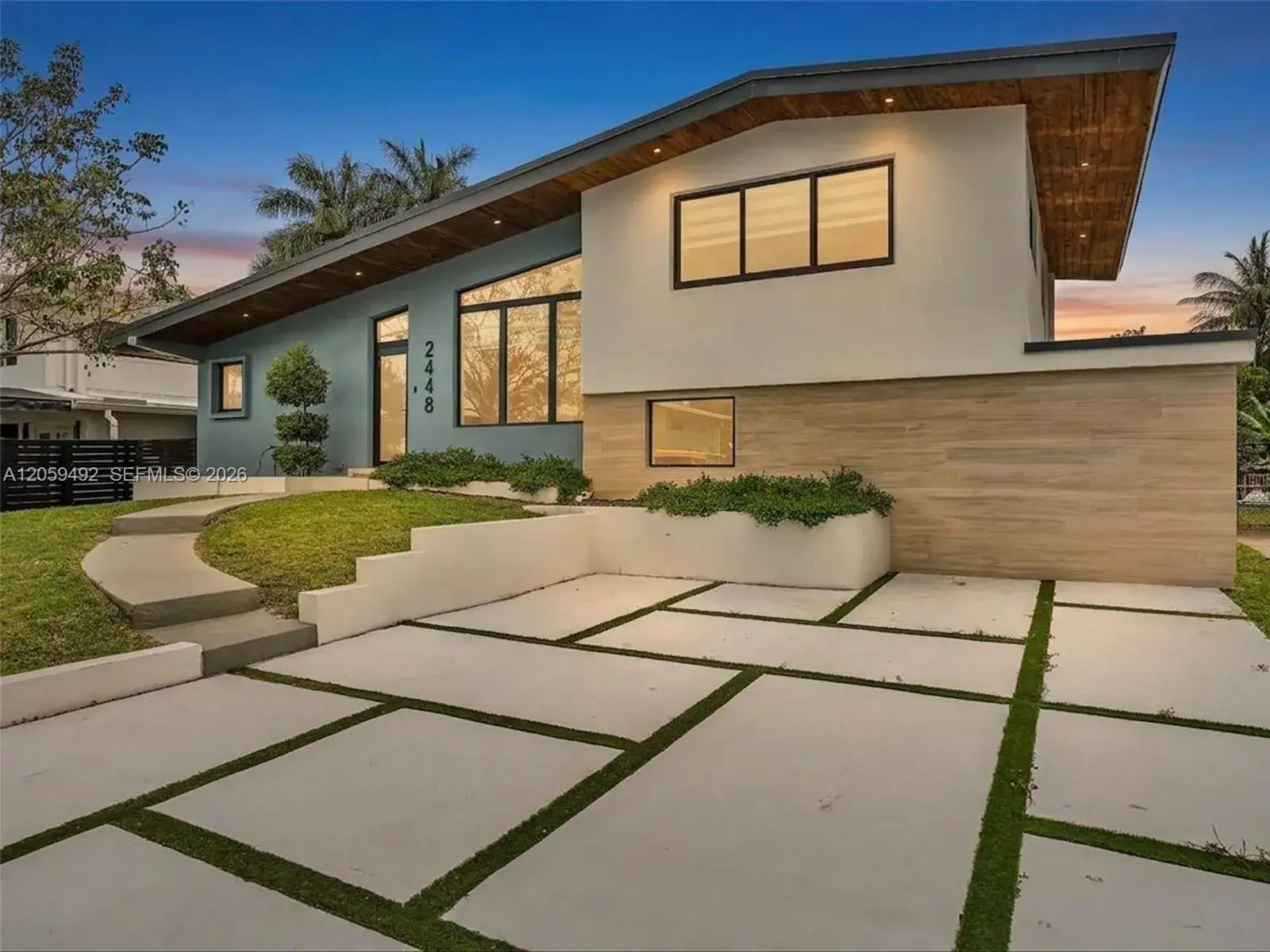 4 bedroom 3 bath Residential for sale at 2448 Okeechobee Ln, Fort Lauderdale FL 33312