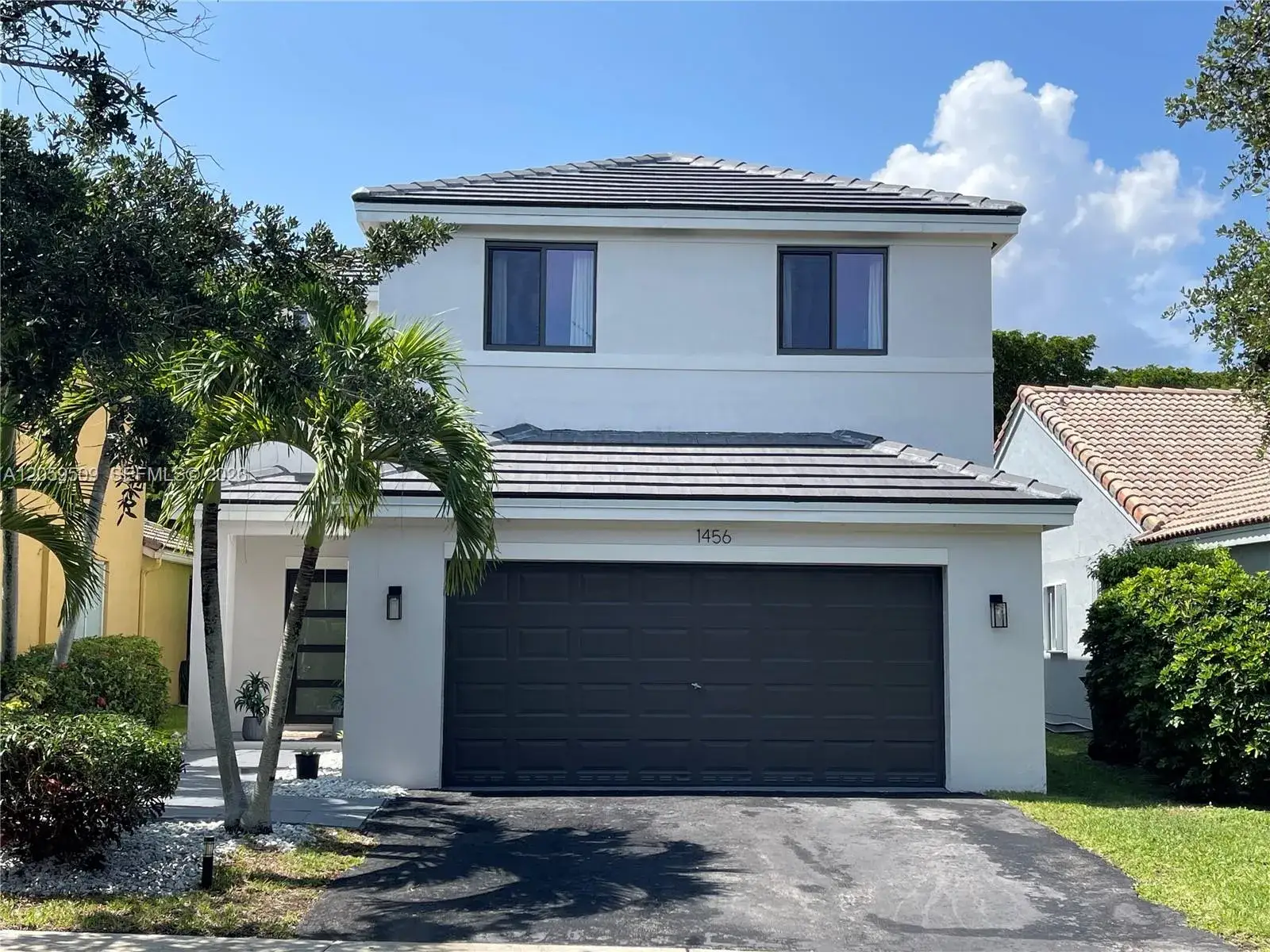 4 bedroom 2 bath Residential for sale at 1456 Sabal Trl, Weston FL 33327