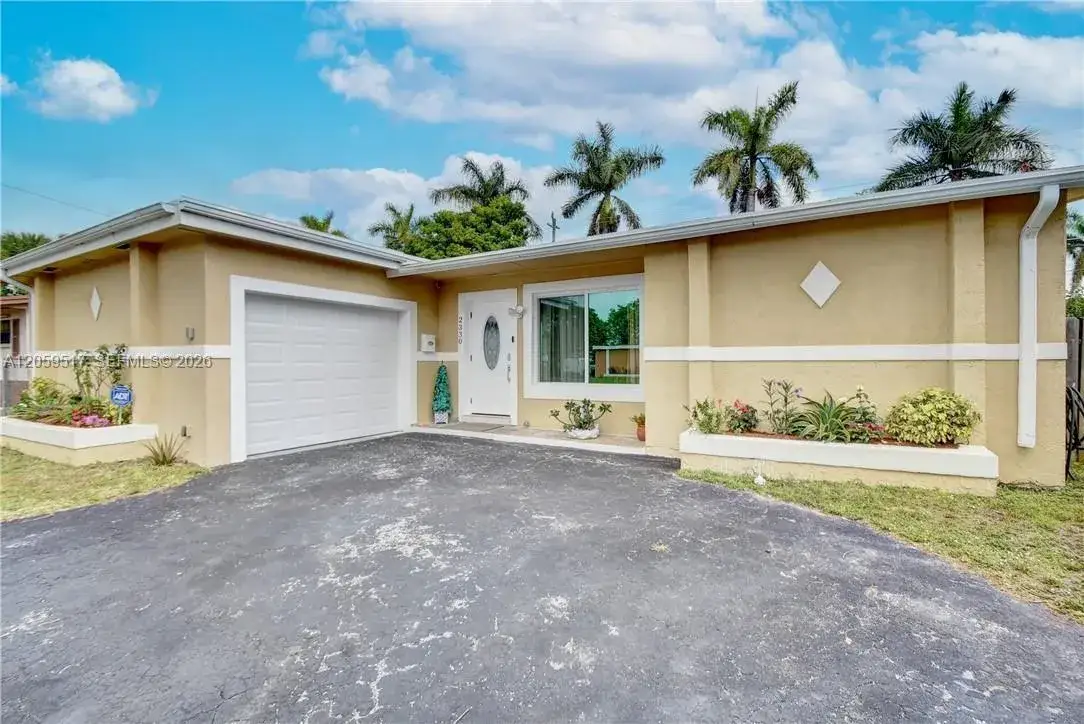 3 bedroom 2 bath Residential for sale at 2330 NW 81st Ave, Sunrise FL 33322