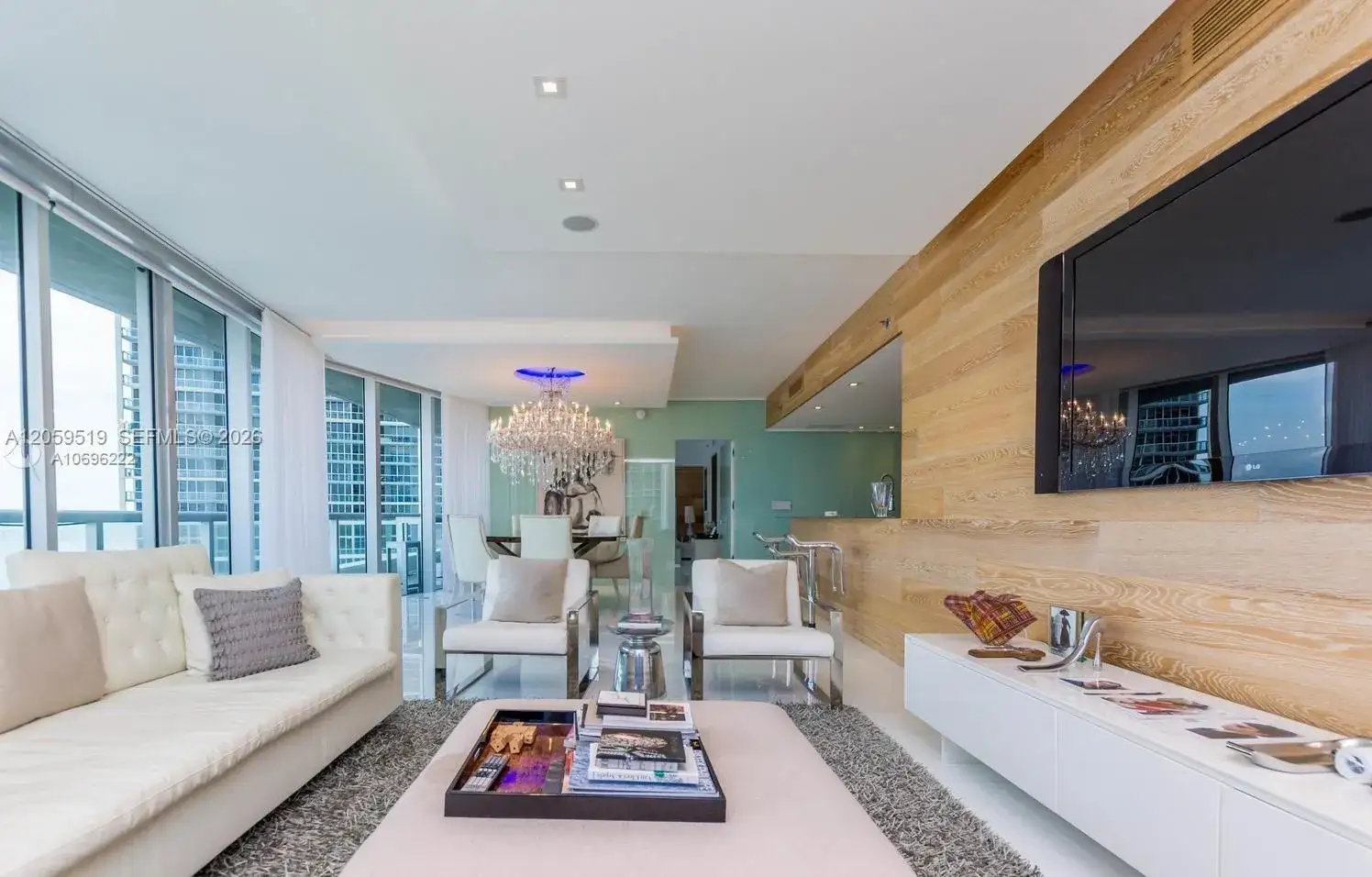 3 bedroom 2 bath Residential Lease for rent at 465 Brickell Ave # 2301, Miami FL 33131