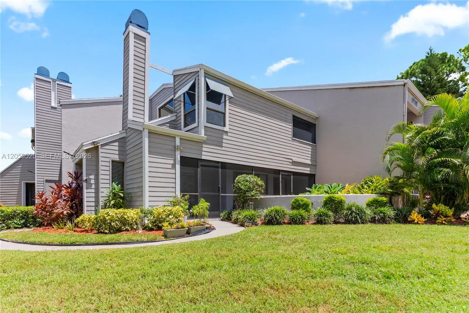 2 bedroom 2 bath Residential for sale at 8707 Bardmoor Pl # 101, Seminole FL 33777