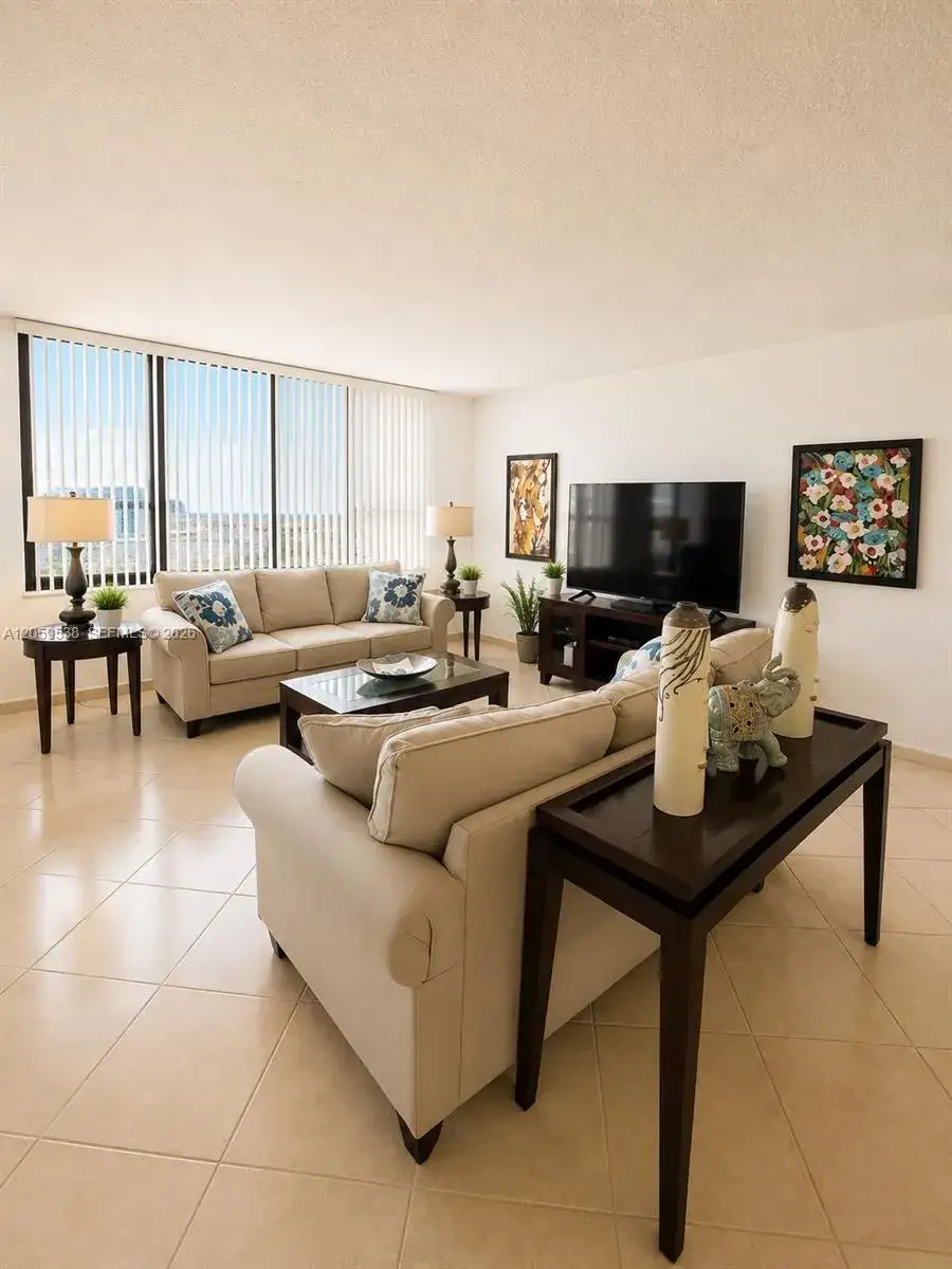 2 bedroom 2 bath Residential for sale at 3505 S Ocean Dr # 401, Hollywood FL 33019