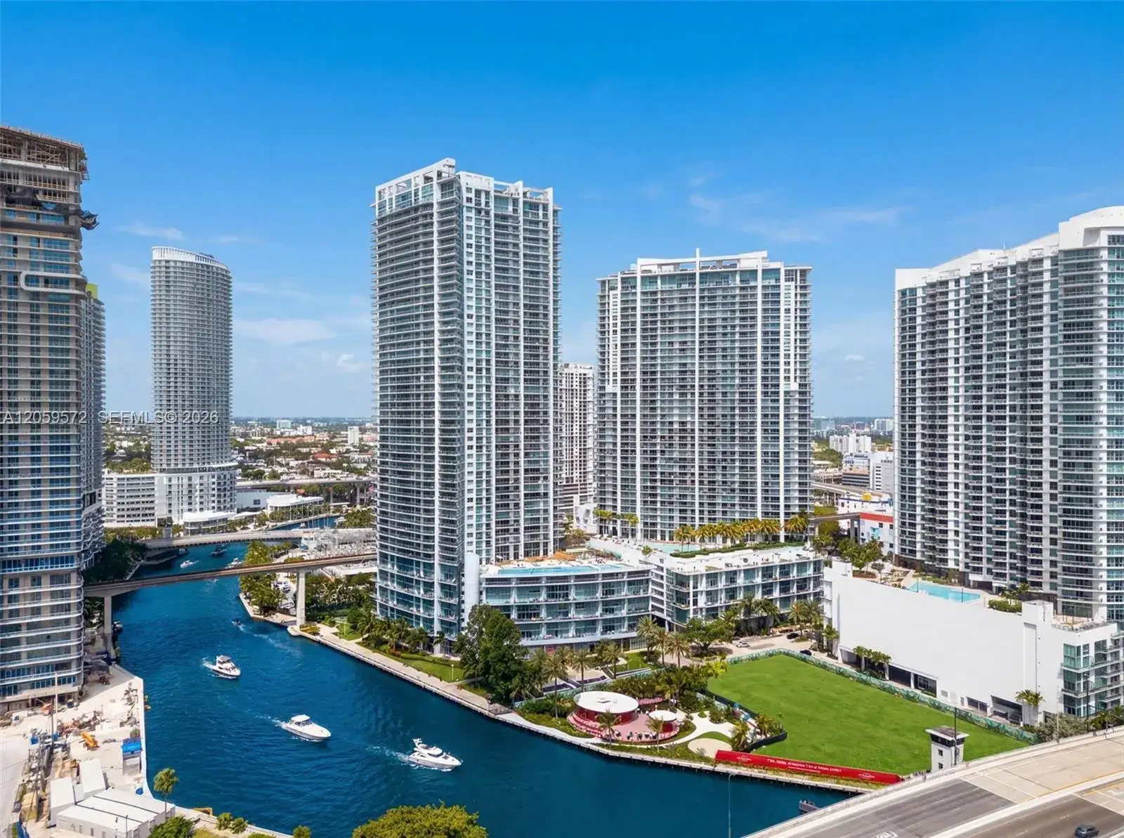 2 bedroom 2 bath Residential for sale at 90 SW 3rd St # 3212, Miami FL 33130