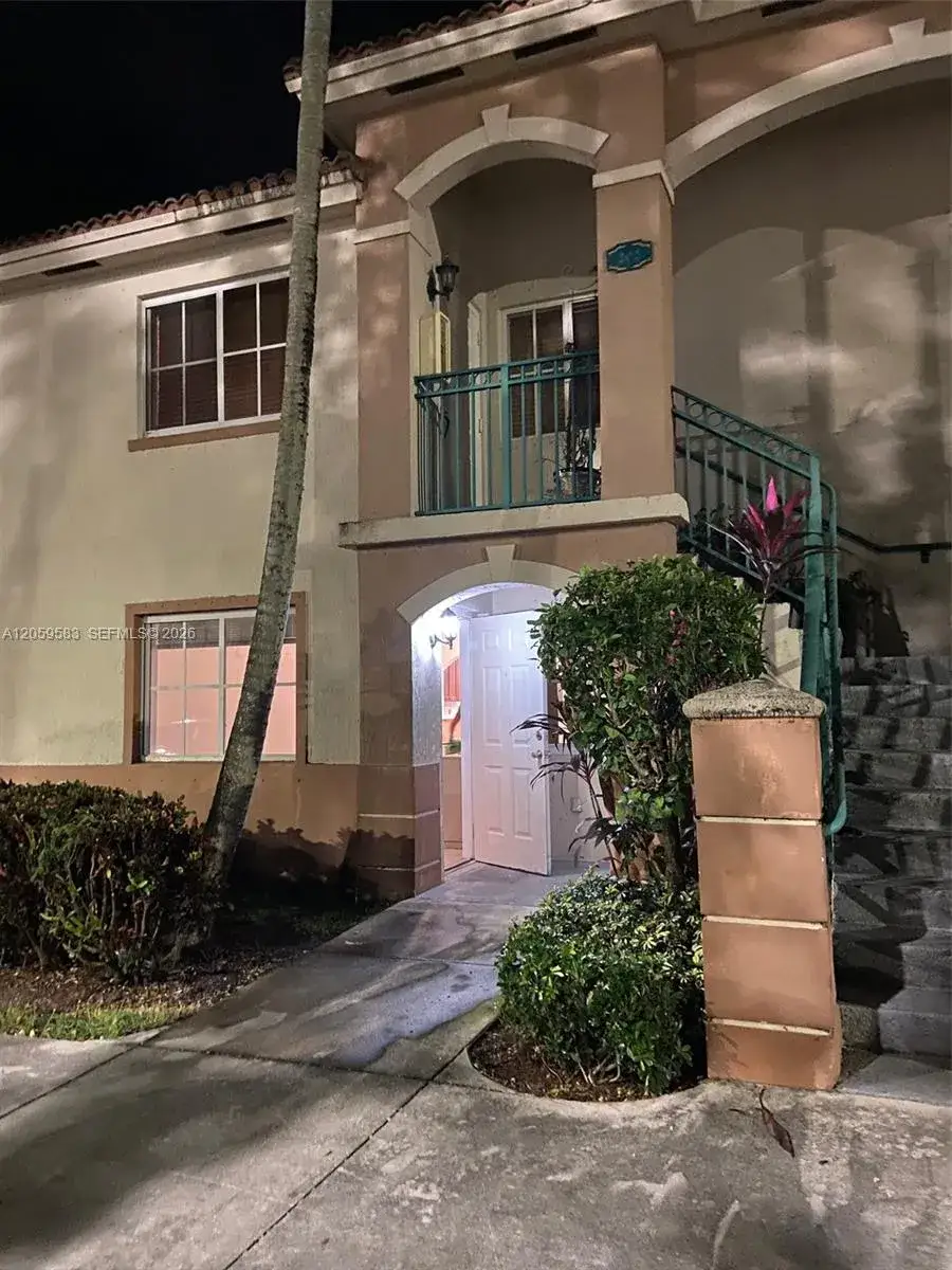 2 bedroom 2 bath Residential Lease for rent at 1270 SE 31st Ct # 35, Homestead FL 33035