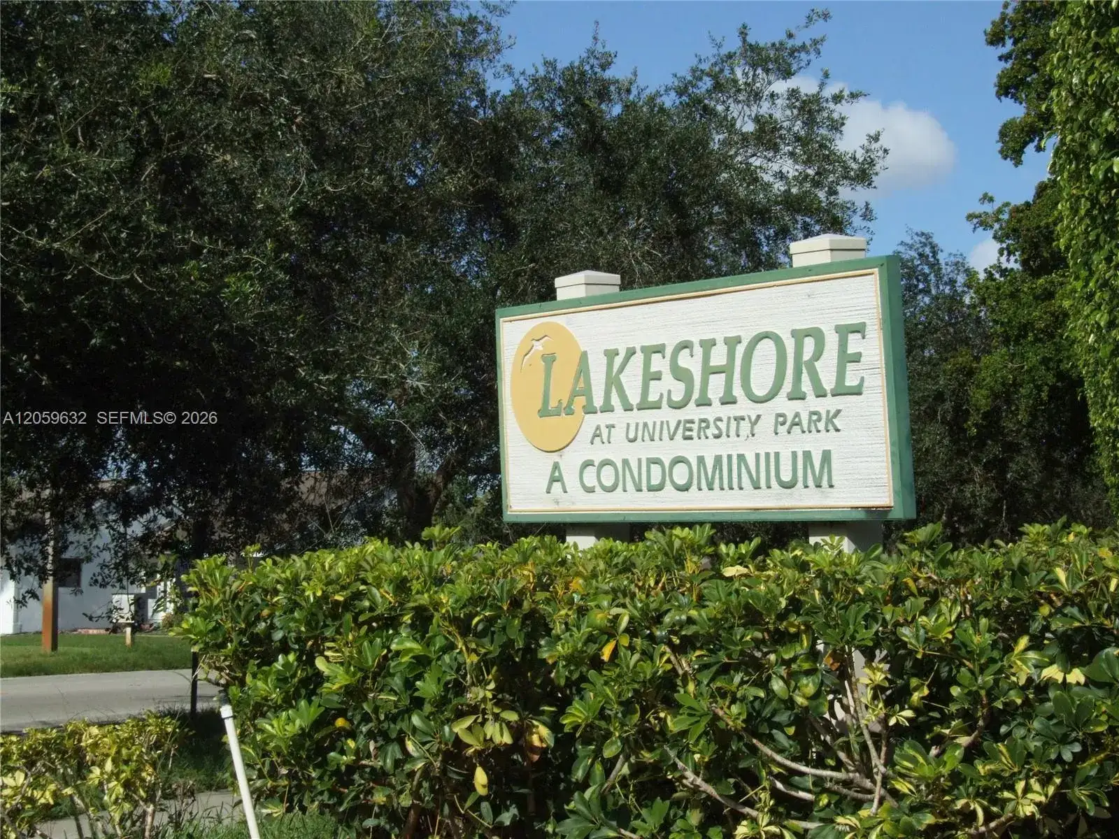 2 bedroom 1 bath Residential Lease for rent at 8620 N Sherman Cir # 503, Miramar FL 33025