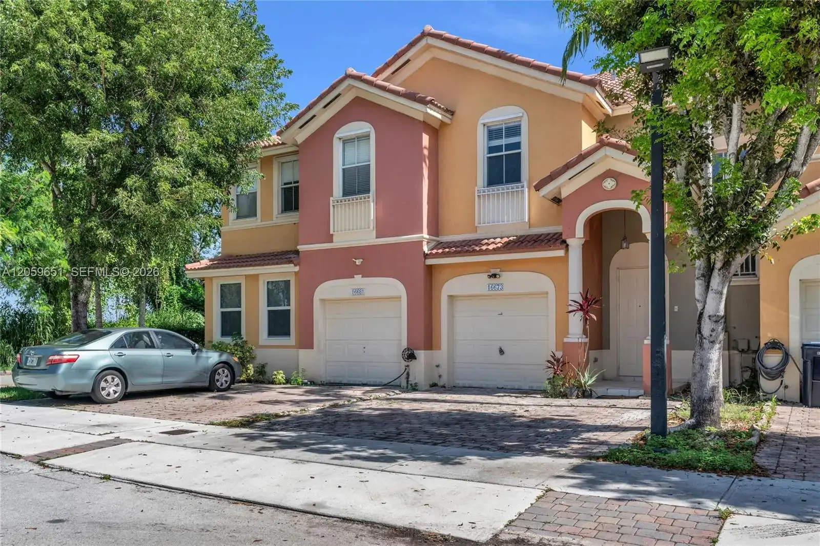 3 bedroom 2 bath Residential for sale at 16673 SW 78 Terrace, Miami FL 33193