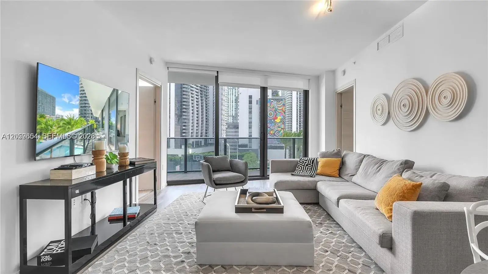 3 bedroom 4 bath Residential Lease for rent at 801 S Miami Ave # 1102, Miami FL 33130