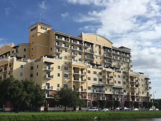 2 bedroom 2 bath Residential Lease for rent at 8390 SW 72nd Ave # 710, Miami FL 33143