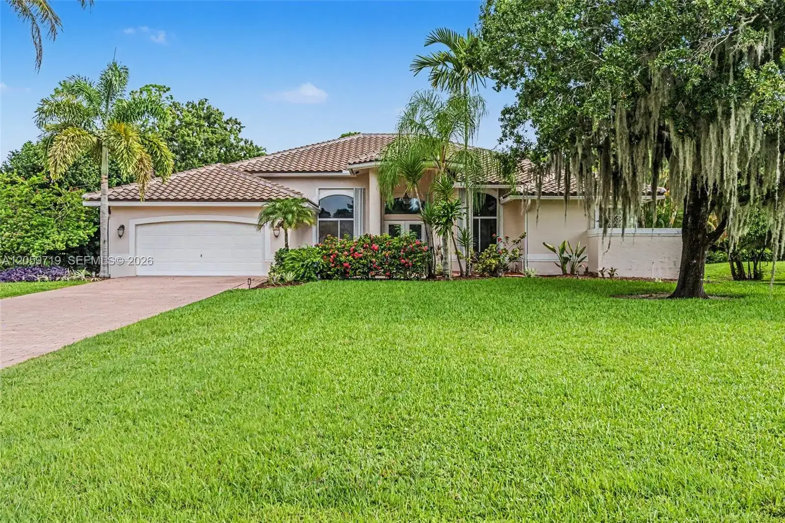5 bedroom 3 bath Residential for sale at 9825 Hindel CT, Boynton Beach FL 33472