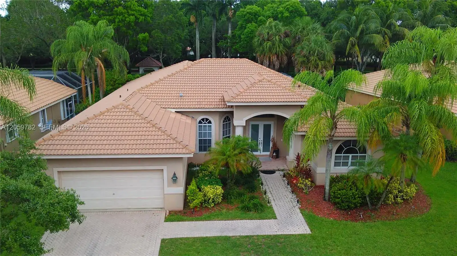4 bedroom 3 bath Residential Lease for rent at 3937 Nighthawk Dr, Weston FL 33331