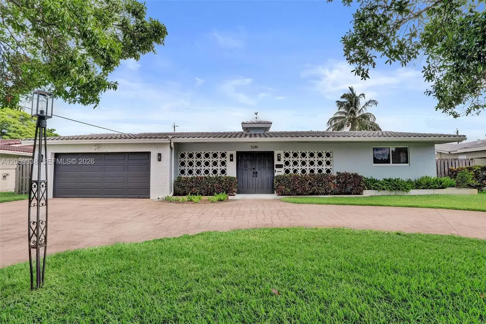 3 bedroom 2 bath Residential for sale at 5281 SW 4th CT, Plantation FL 33317
