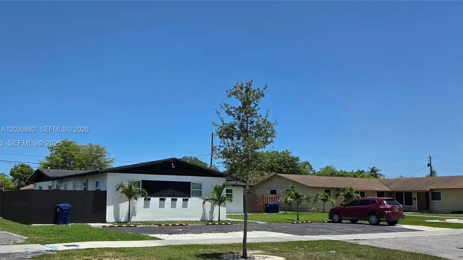2 bedroom 1 bath Residential Lease for rent at 22025 SW 117th Ave # 2, Miami FL 33170