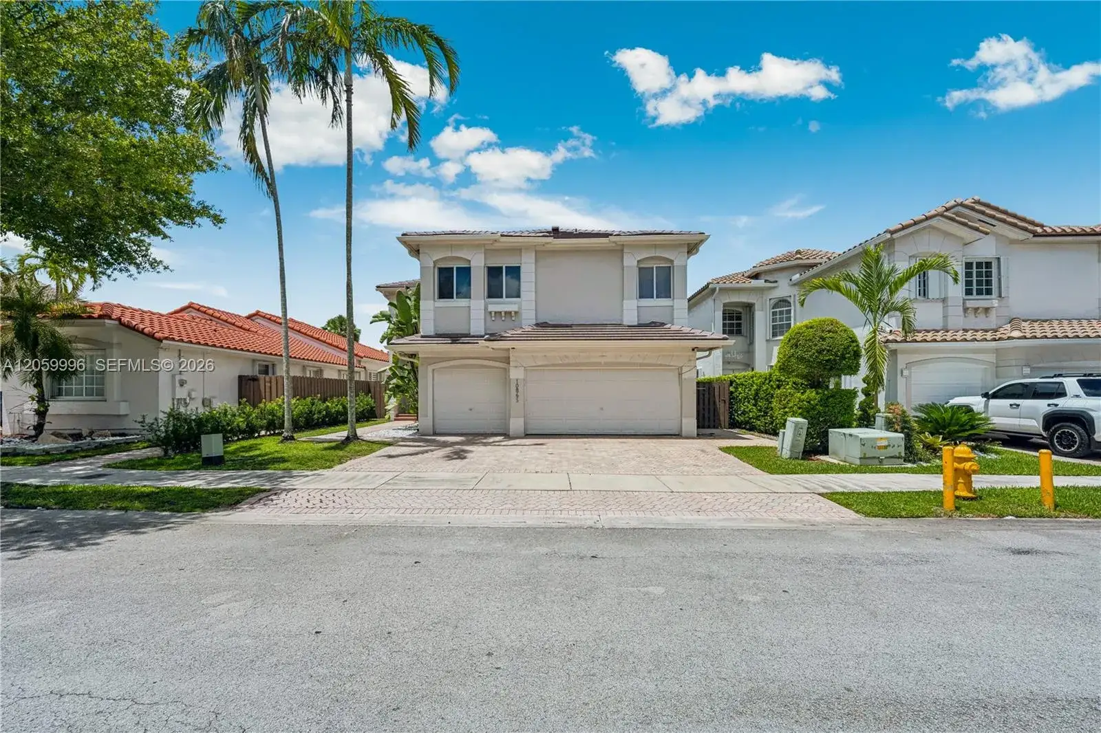 5 bedroom 3 bath Residential for sale at 10865 NW 73rd Ter, Doral FL 33178