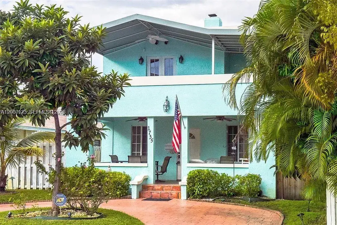 2 bedroom 1 bath Residential Lease for rent at 1735 Jefferson St # 1735, Hollywood FL 33020
