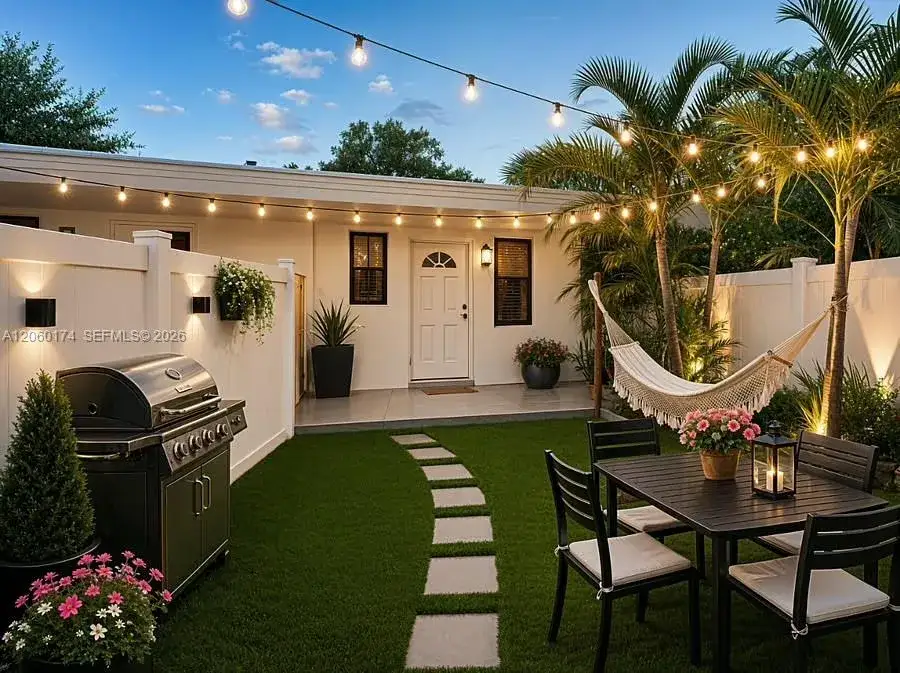 1 bedroom 1 bath Residential Lease for rent at 715 NE 92nd St # 2, Miami Shores FL 33138