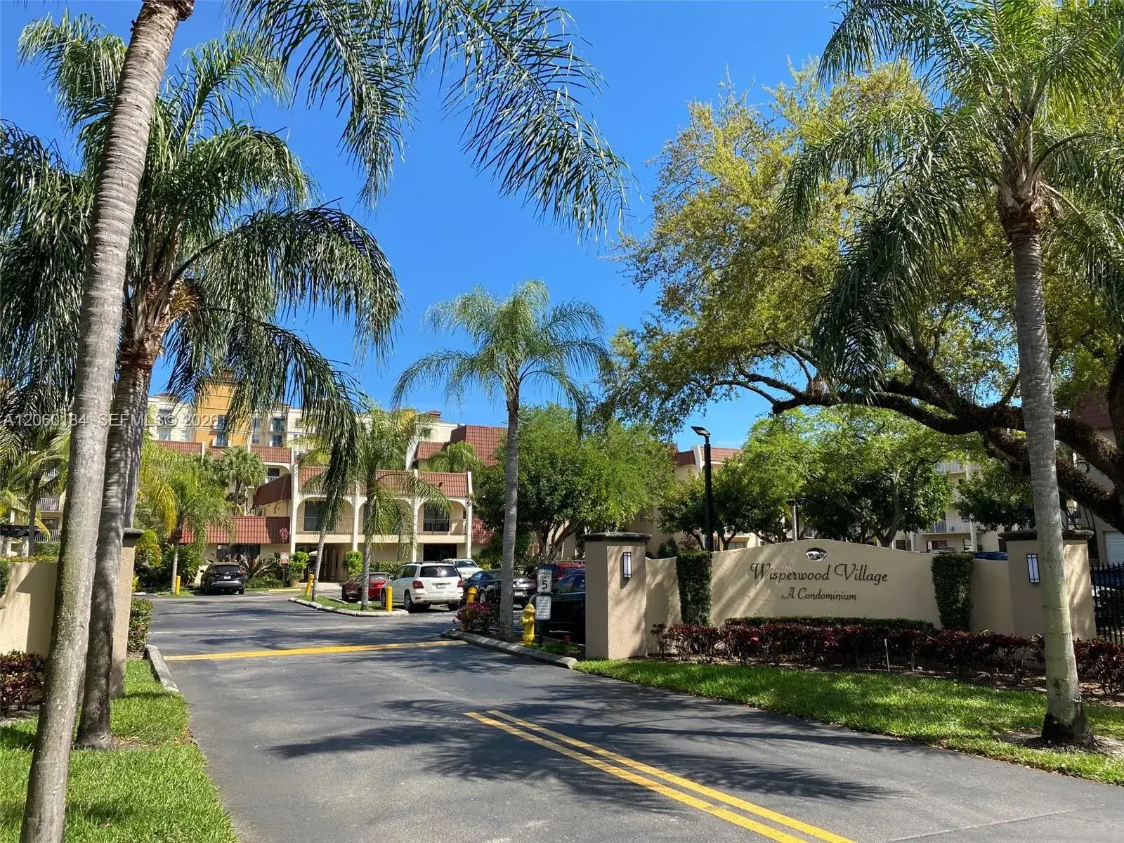 1 bedroom 1 bath Residential Lease for rent at 9301 SW 92nd Ave # C213, Miami FL 33176