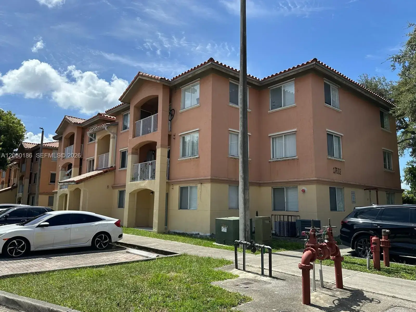 3 bedroom 2 bath Residential for sale at 17602 NW 25th Ave # 304, Miami Gardens FL 33056