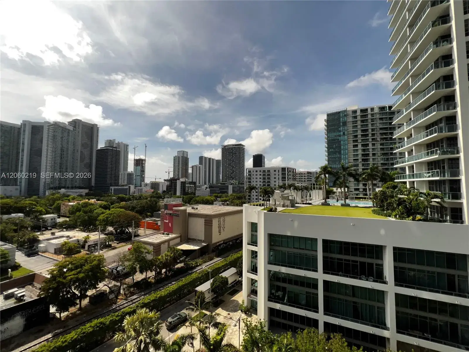 1 bedroom 1 bath Residential for sale at 121 NE 34th St # 803, Miami FL 33137