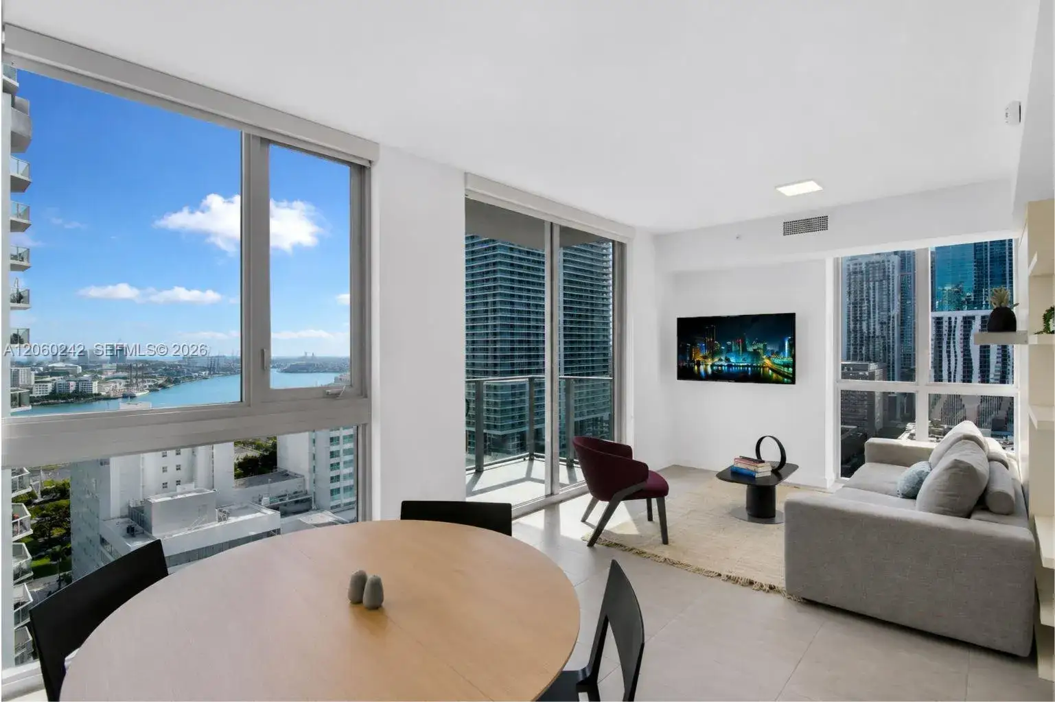 1 bedroom 1 bath Residential for sale at 227 NE 2nd St # 2000, Miami FL 33132