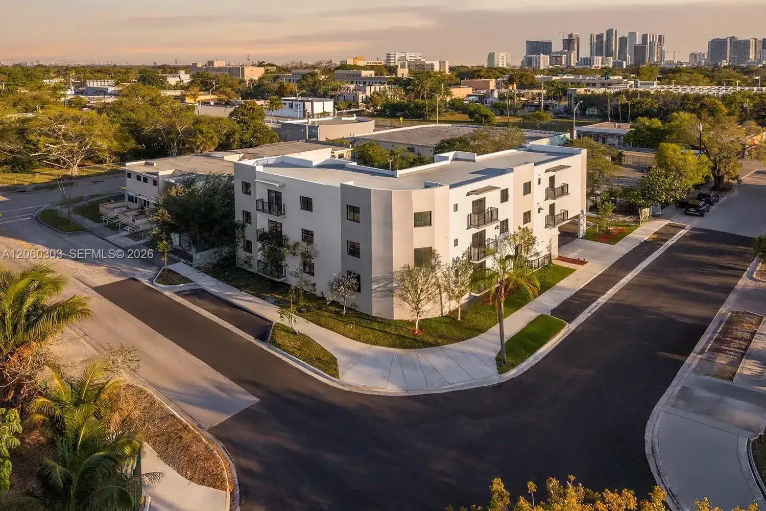 3 bedroom 2 bath Residential Lease for rent at 5423 NE MIAMI CT # 7, Miami FL 33137