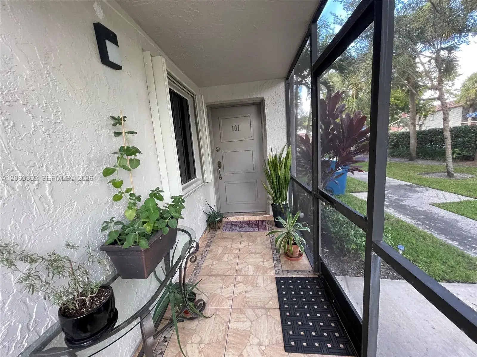 2 bedroom 2 bath Residential for sale at 16240 Laurel Dr # 101, Weston FL 33326