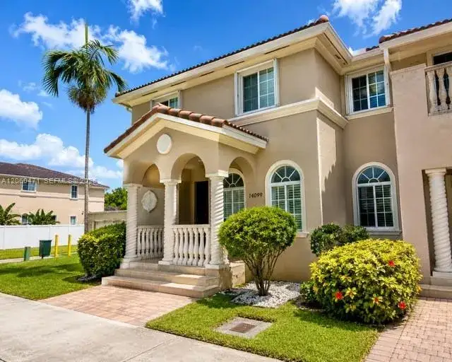 3 bedroom 2 bath Residential for sale at 14099 SW 275th St, Homestead FL 33032