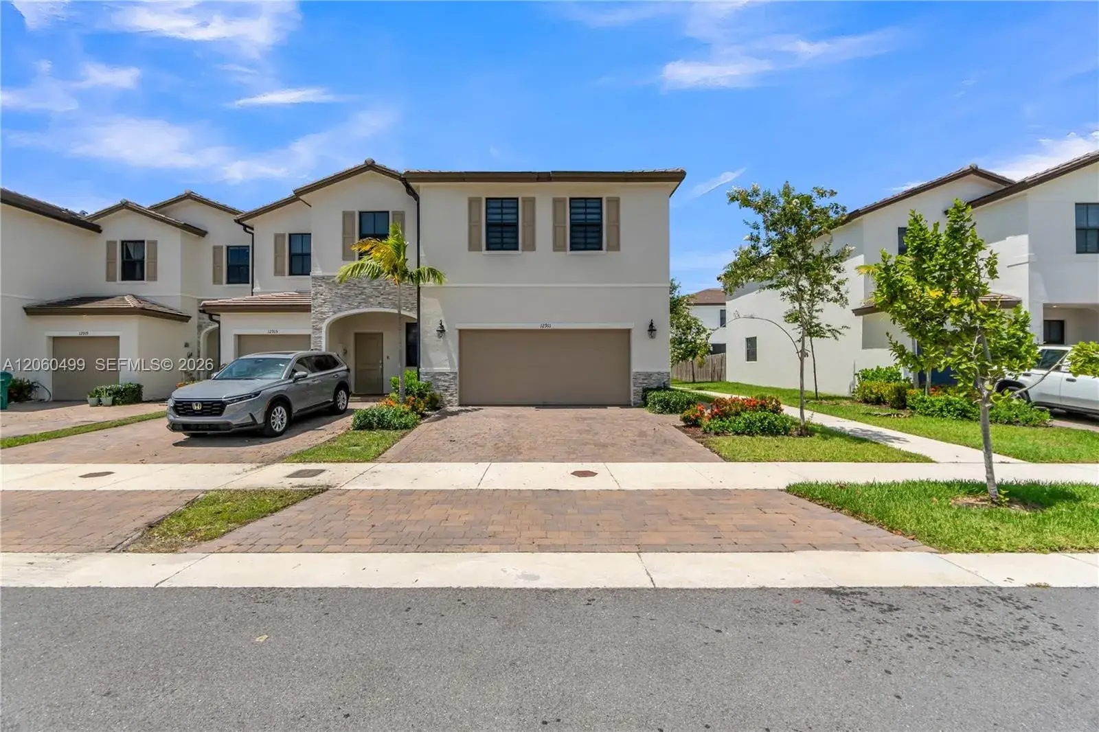 3 bedroom 2 bath Residential for sale at 12911 SW 231st Ter, Miami FL 33170