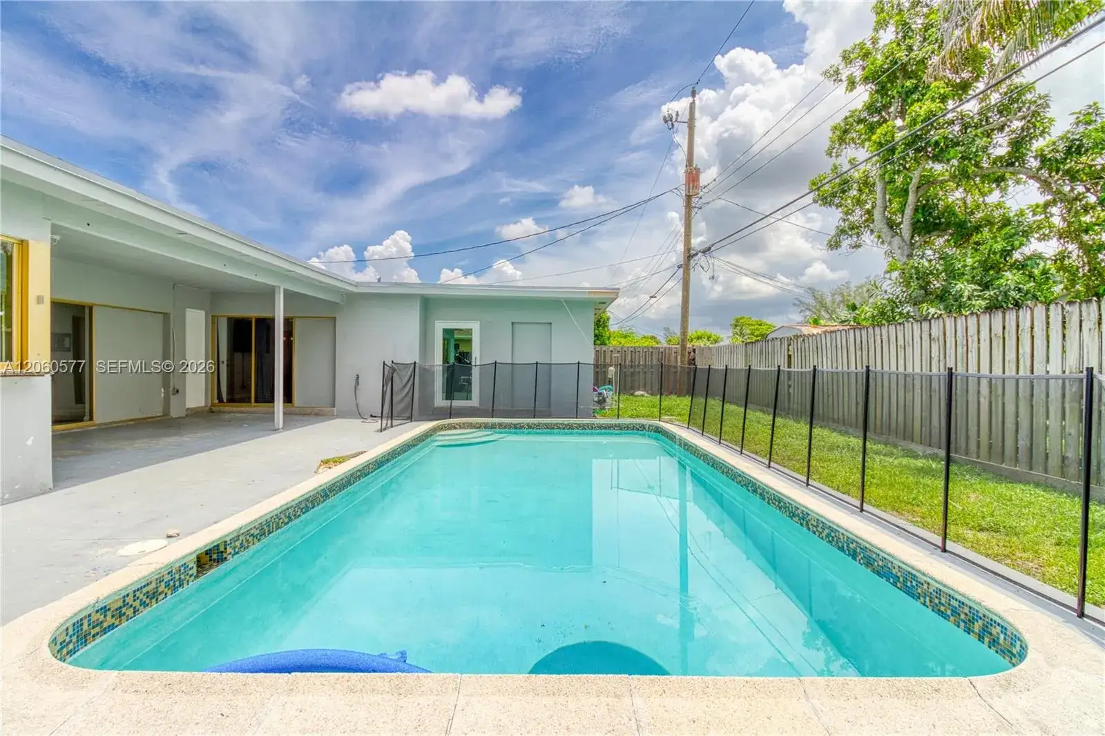 6620 NW 21st Ct, Sunrise FL 33313