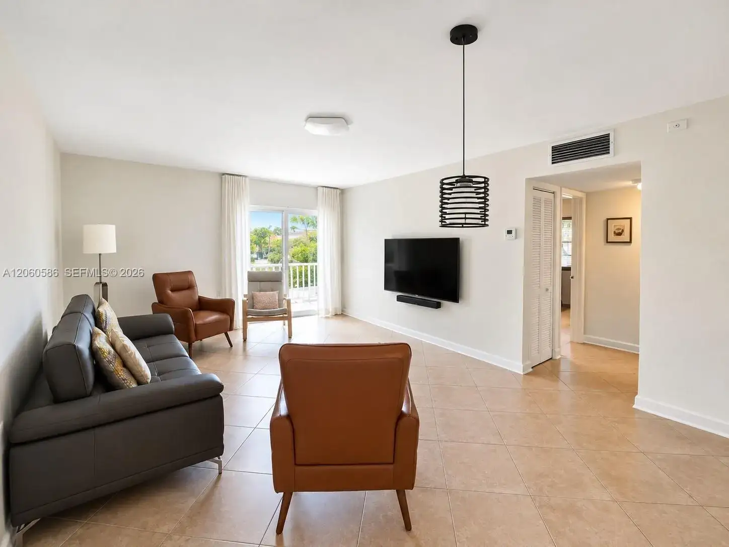 2 bedroom 1 bath Residential for sale at 9651 SW 77th Ave # 206E, Miami FL 33156