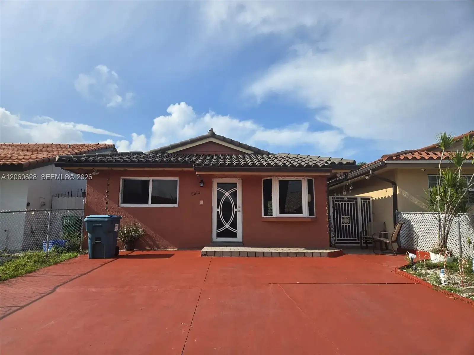2 bedroom 1 bath Residential Lease for rent at 8810 NW 114th Ter, Hialeah Gardens FL 33018