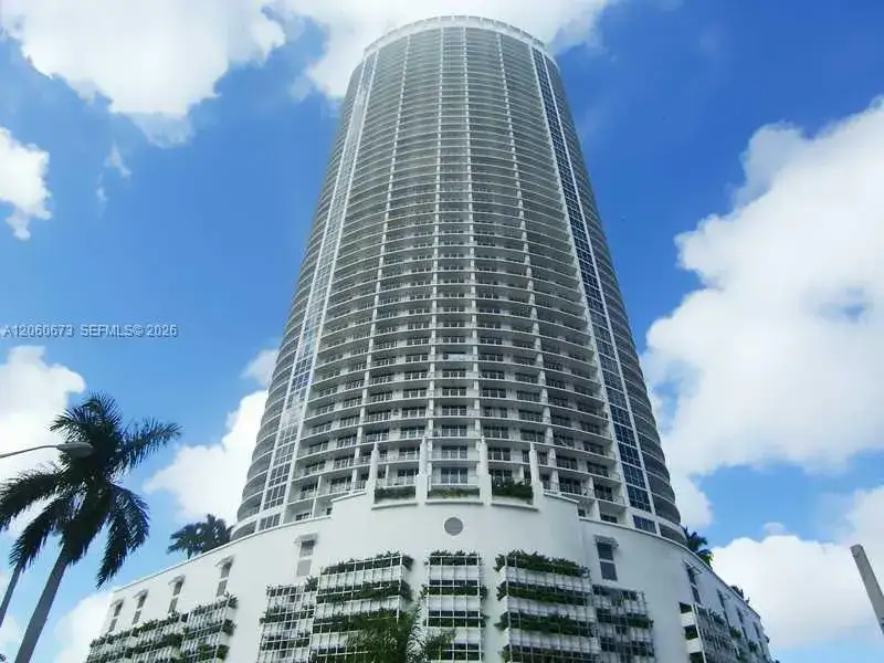 1 bedroom 1 bath Residential Lease for rent at 1750 N BAYSHORE DR # 2909, Miami FL 33132