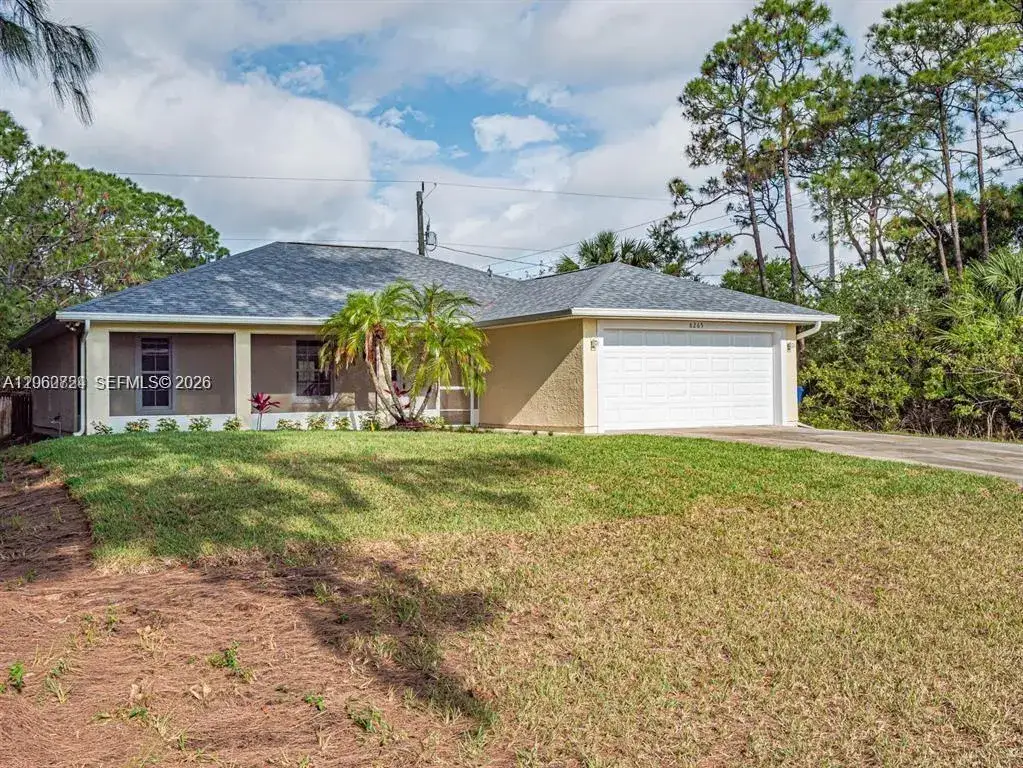 3 bedroom 2 bath Residential for sale at 8265 97th Ave, Vero Beach FL 32967