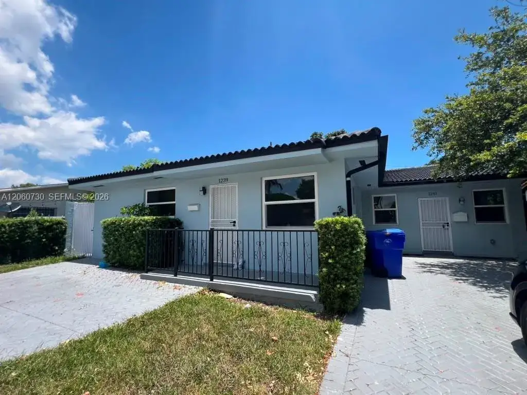 3 bedroom 2 bath Residential Lease for rent at 1239 SW 22nd Ave # 1241, Miami FL 33135
