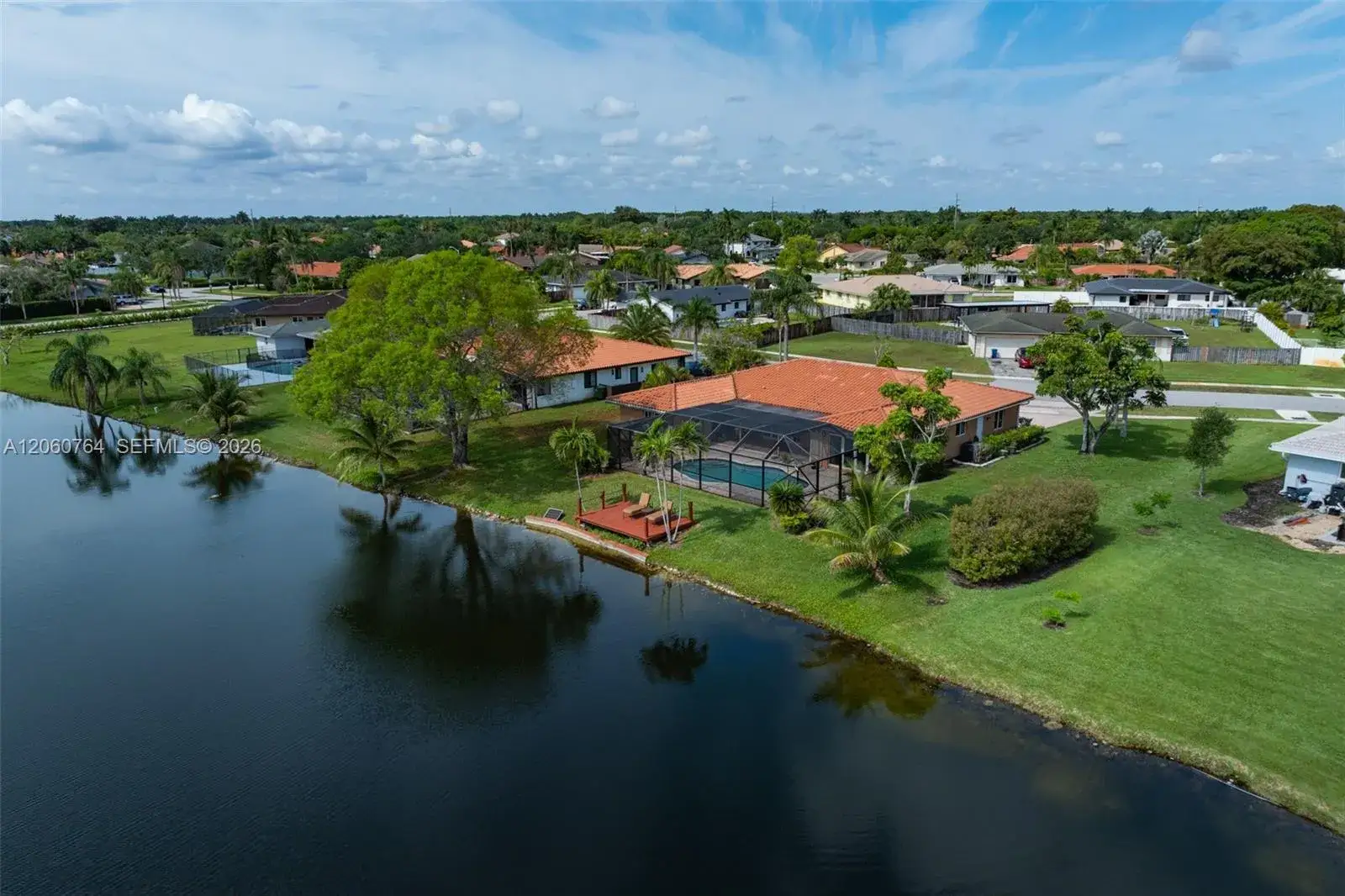 4 bedroom 3 bath Residential for sale at 424 Sailboat Cir, Weston FL 33326