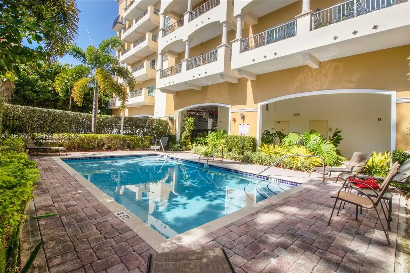 2 bedroom 2 bath Residential Lease for rent at 20 Calabria Ave # 502, Coral Gables FL 33134