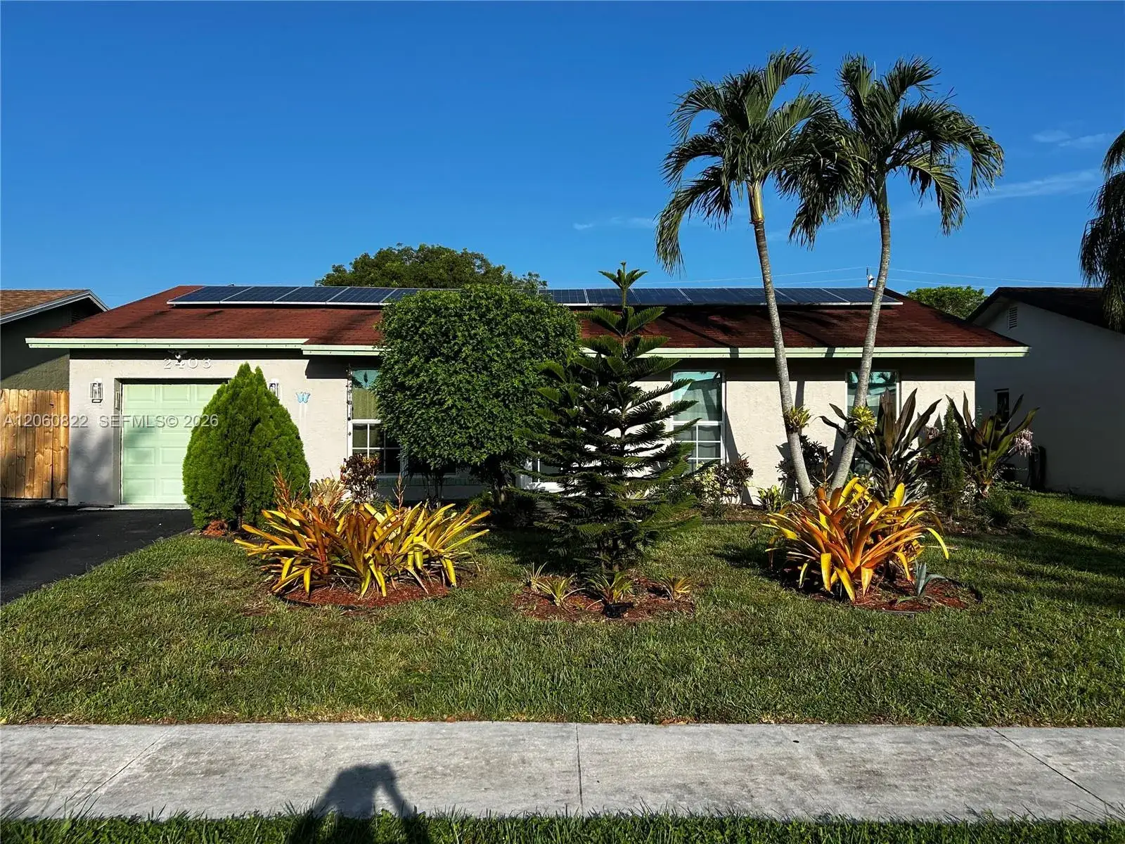 3 bedroom 2 bath Residential Lease for rent at 2403 NW 108th Ter, Sunrise FL 33322