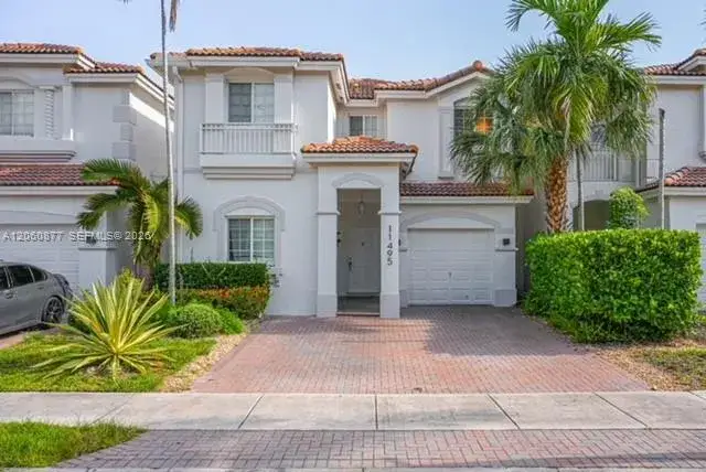 4 bedroom 3 bath Residential for sale at 11495 NW 71st St, Doral FL 33178