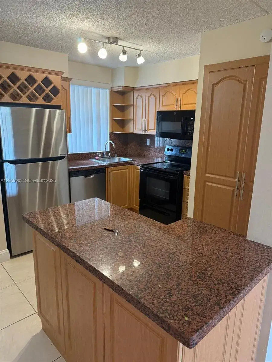 2 bedroom 2 bath Residential Lease for rent at 6045 NW 186th St # 309, Hialeah FL 33015