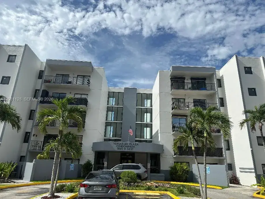 2 bedroom 2 bath Residential for sale at 1820 W 53rd St # 518, Hialeah FL 33012