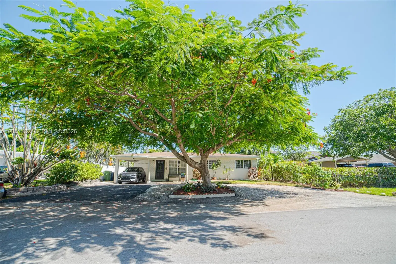 3 bedroom 2 bath Residential for sale at 1725 SW 30th St, Fort Lauderdale FL 33315
