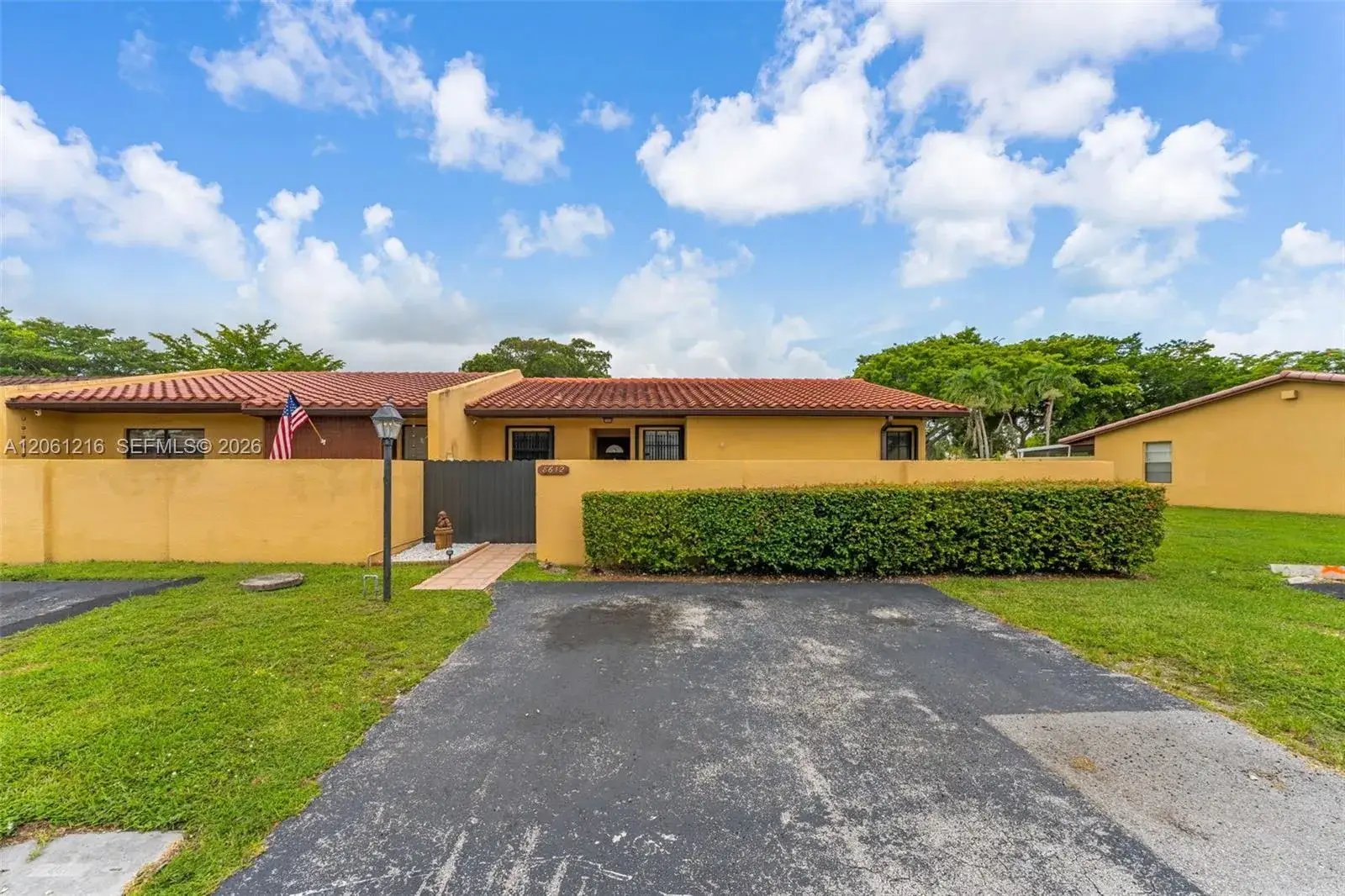 3 bedroom 2 bath Residential for sale at 8612 SW 148th Pl, Miami FL 33193