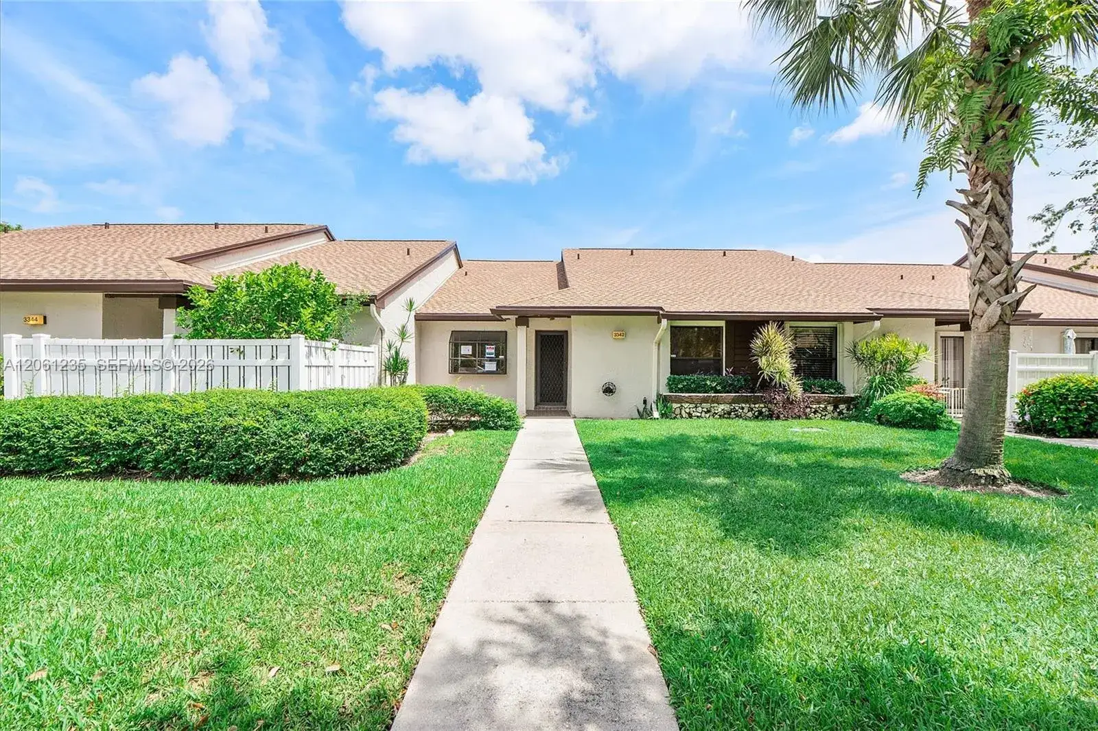 2 bedroom 2 bath Residential for sale at 3342 Carambola Cir S, Coconut Creek FL 33066