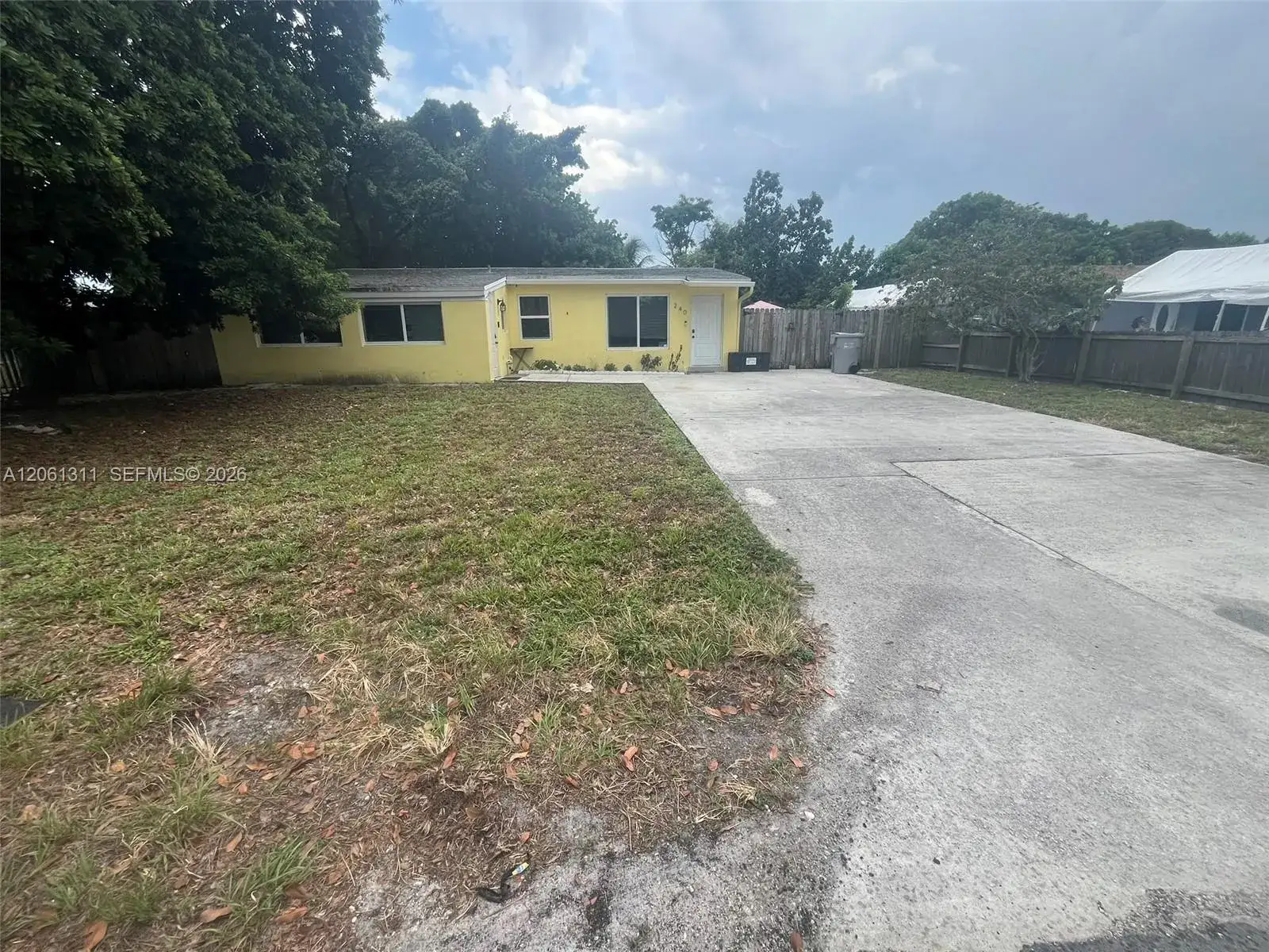 3 bedroom 2 bath Residential for sale at 240 NE 23rd Ct, Pompano Beach FL 33060