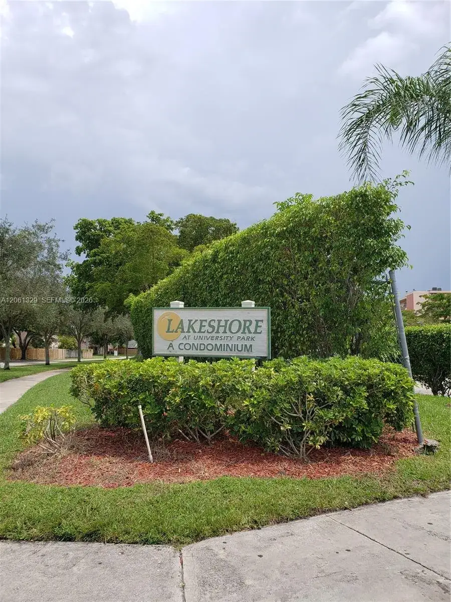 2 bedroom 1 bath Residential Lease for rent at 8550 N Sherman Cir # 303, Miramar FL 33025