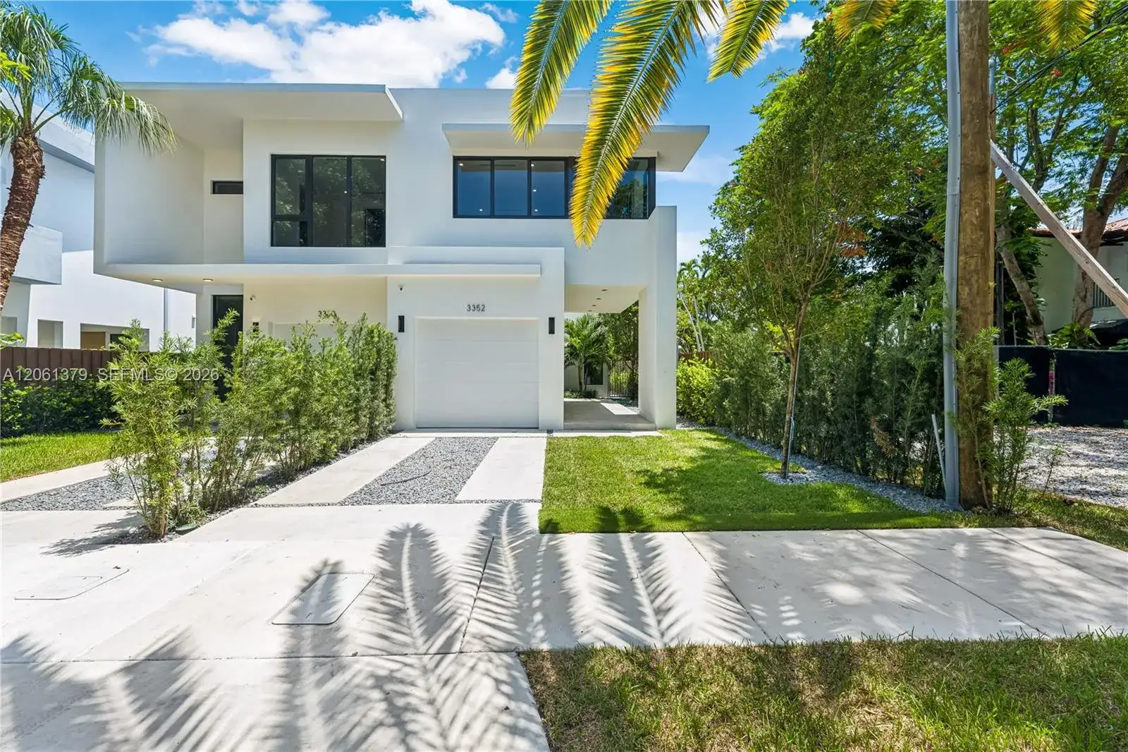 4 bedroom 4 bath Residential for sale at 3352 SW 28th Ter, Miami FL 33133