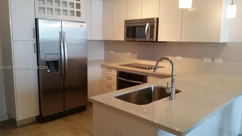 2 bedroom 2 bath Residential Lease for rent at 999 SW 1st Ave # 2511, Miami FL 33130